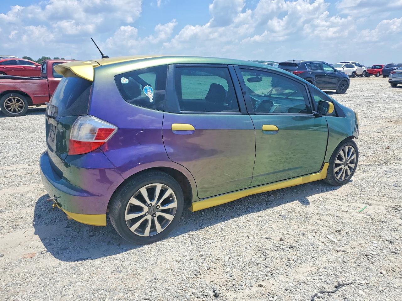 2012 HONDA FIT
