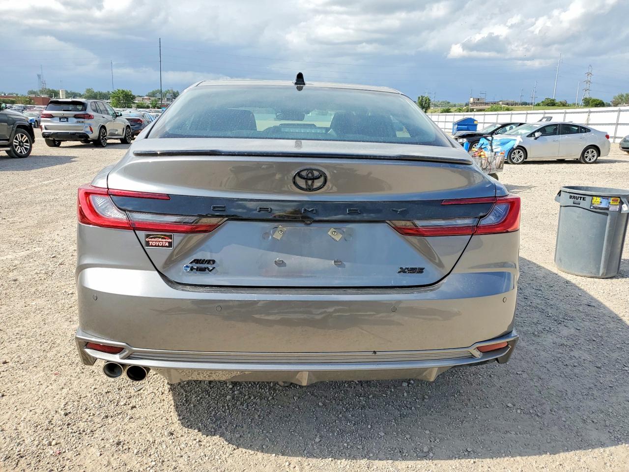 2026 TOYOTA CAMRY