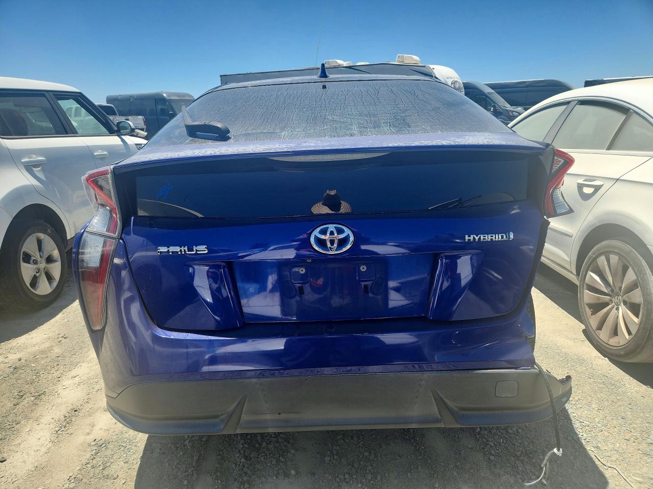 2016 TOYOTA PRIUS