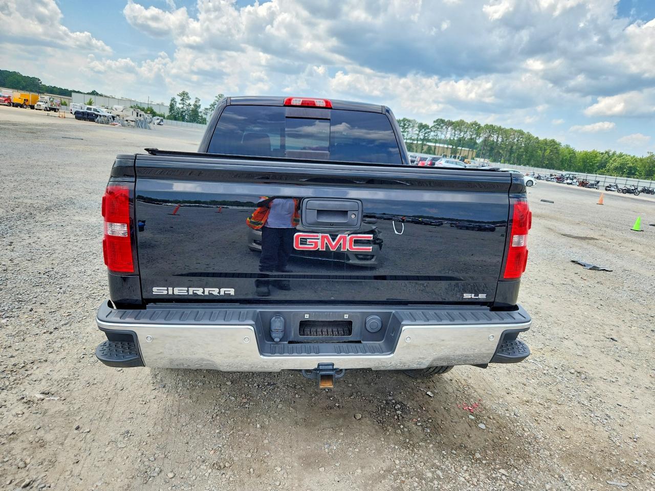 2015 GMC SIERRA