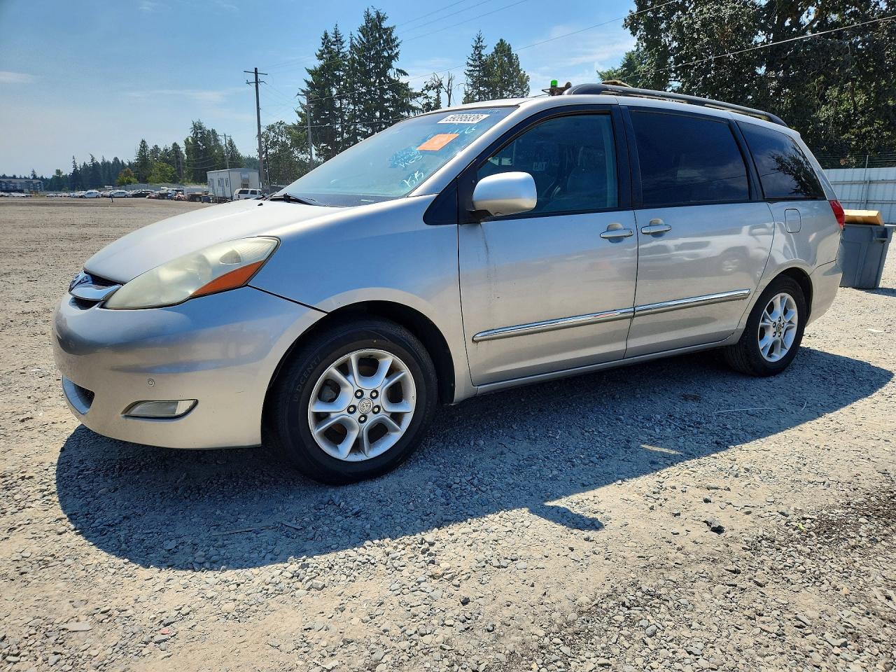 2006 TOYOTA SIENNA