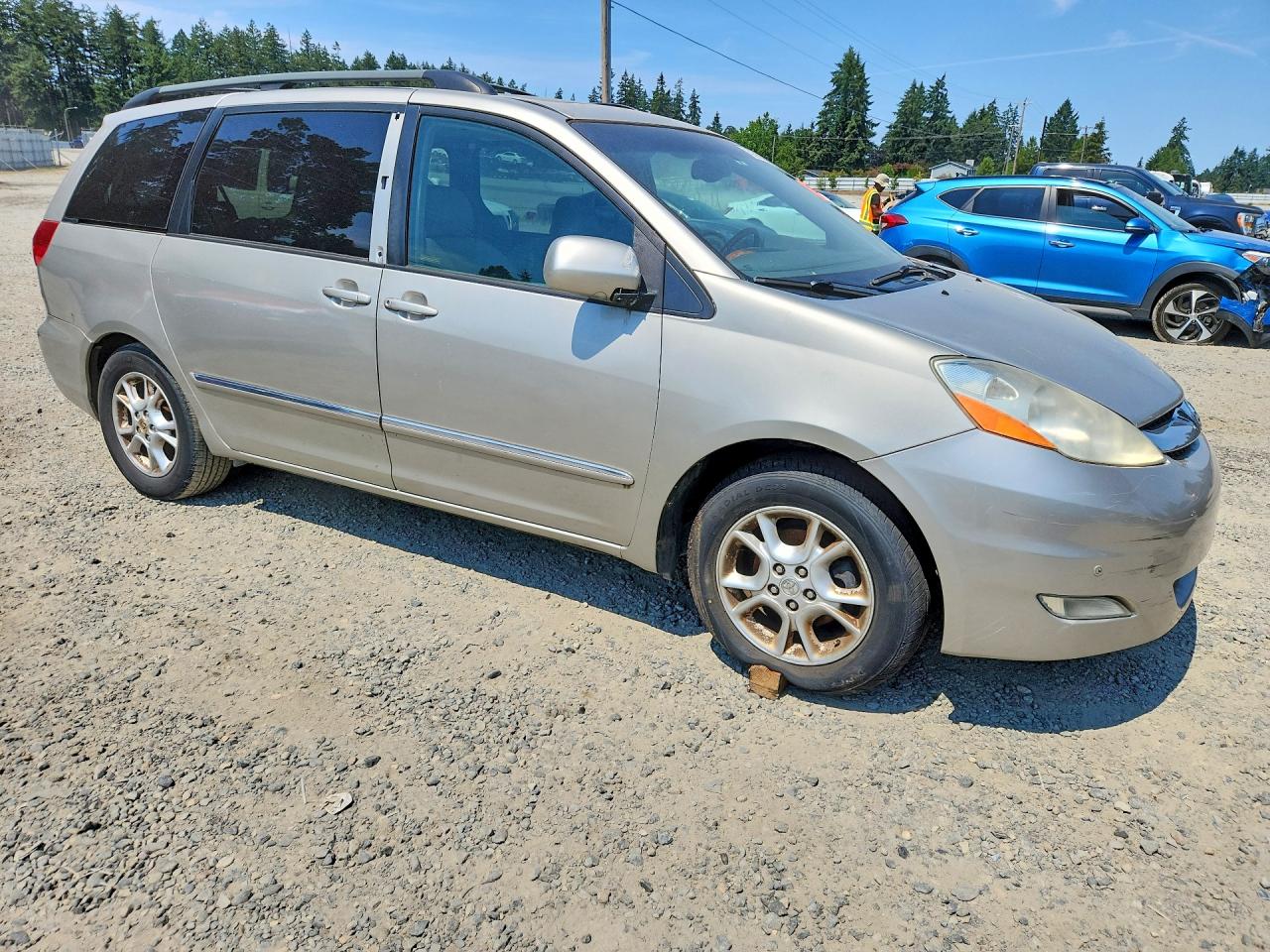 2006 TOYOTA SIENNA