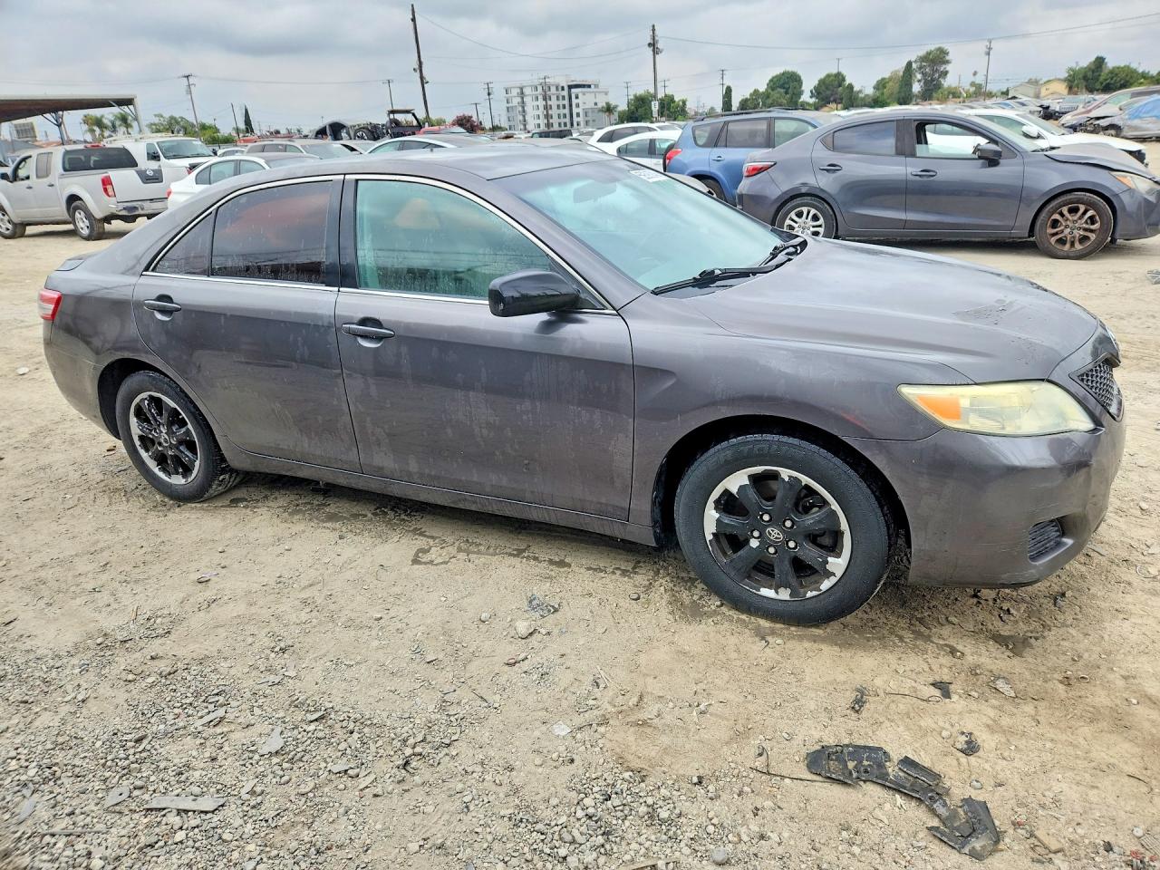 2010 TOYOTA CAMRY