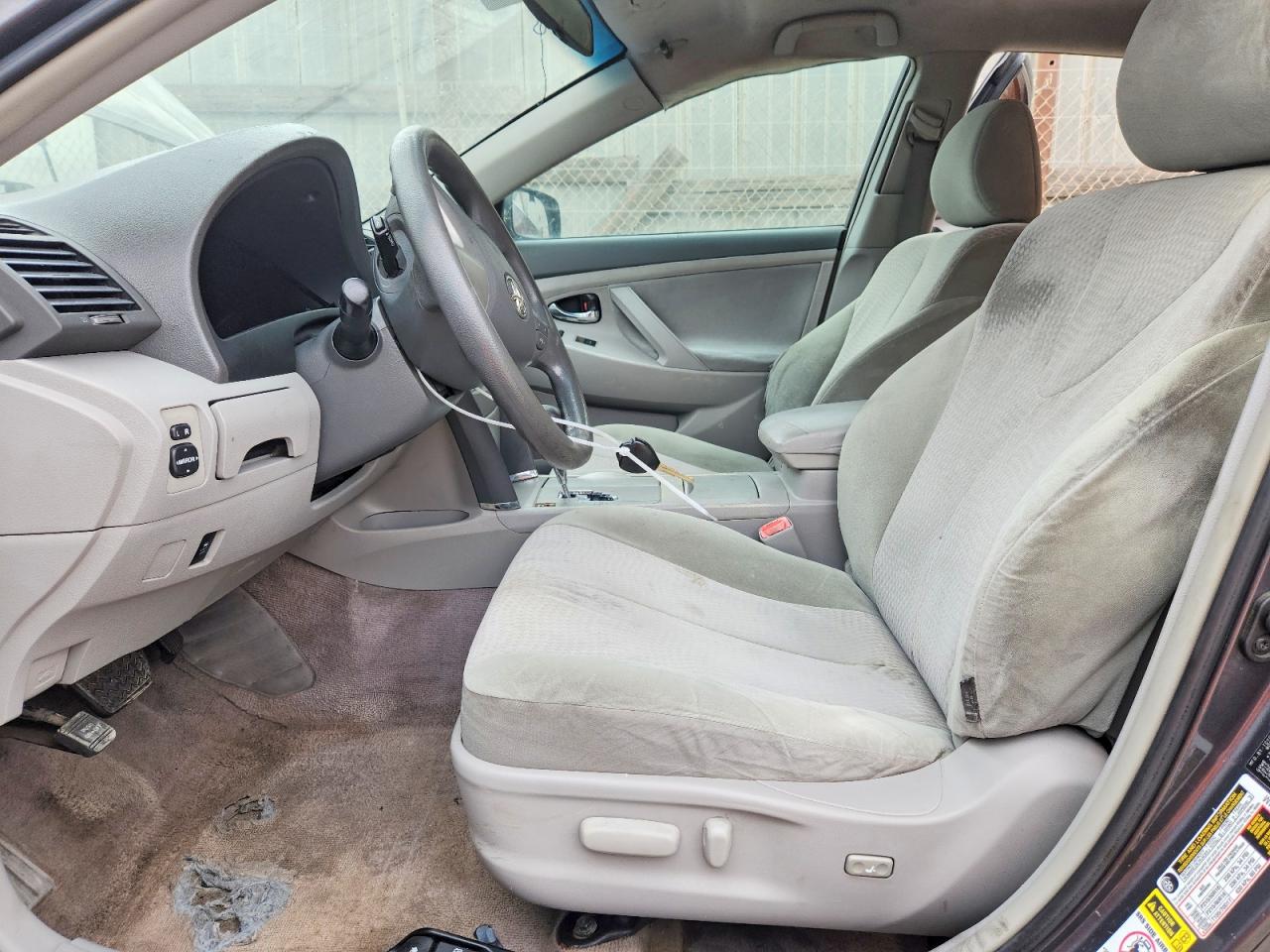 2010 TOYOTA CAMRY