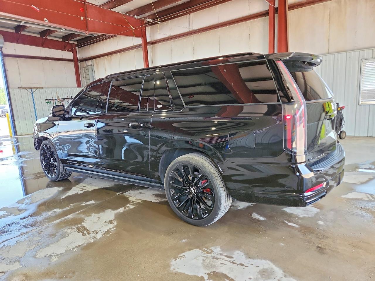 2025 CADILLAC ESCALADE