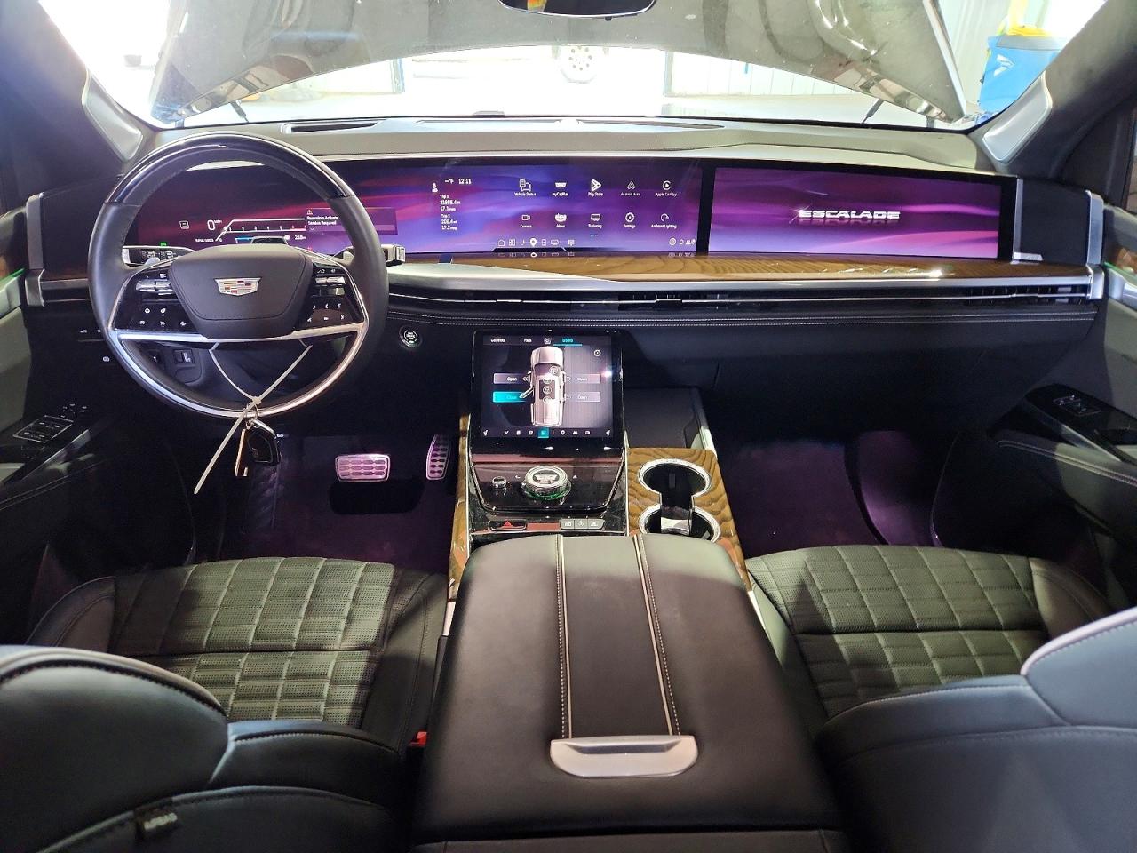2025 CADILLAC ESCALADE