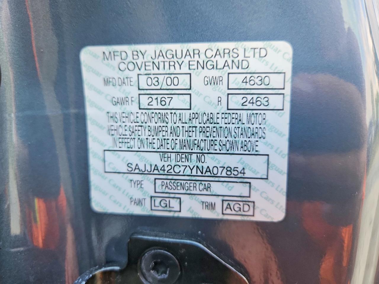 2000 JAGUAR XK8
