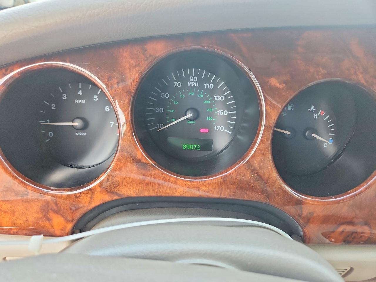 2000 JAGUAR XK8