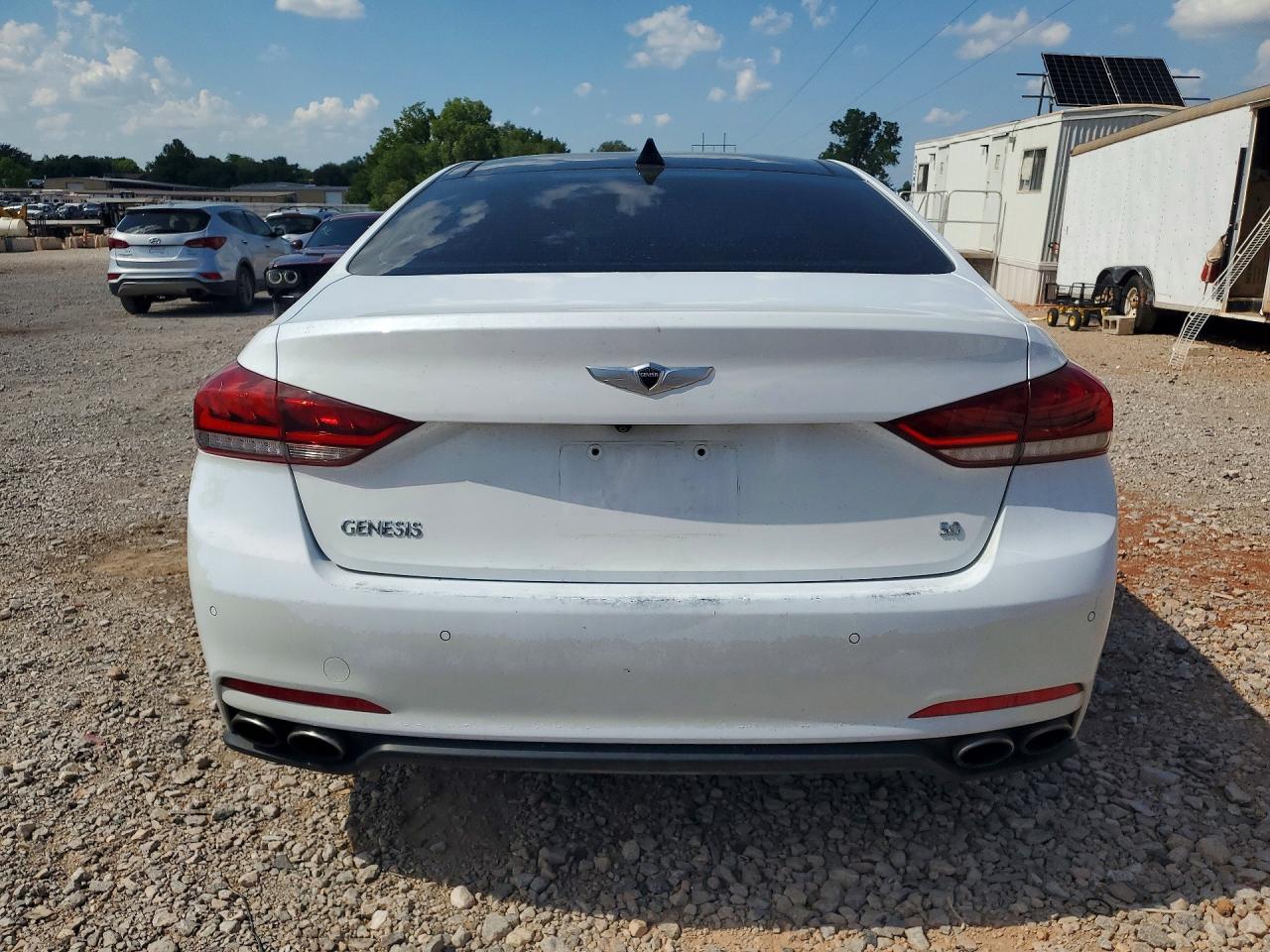 2015 HYUNDAI GENESIS