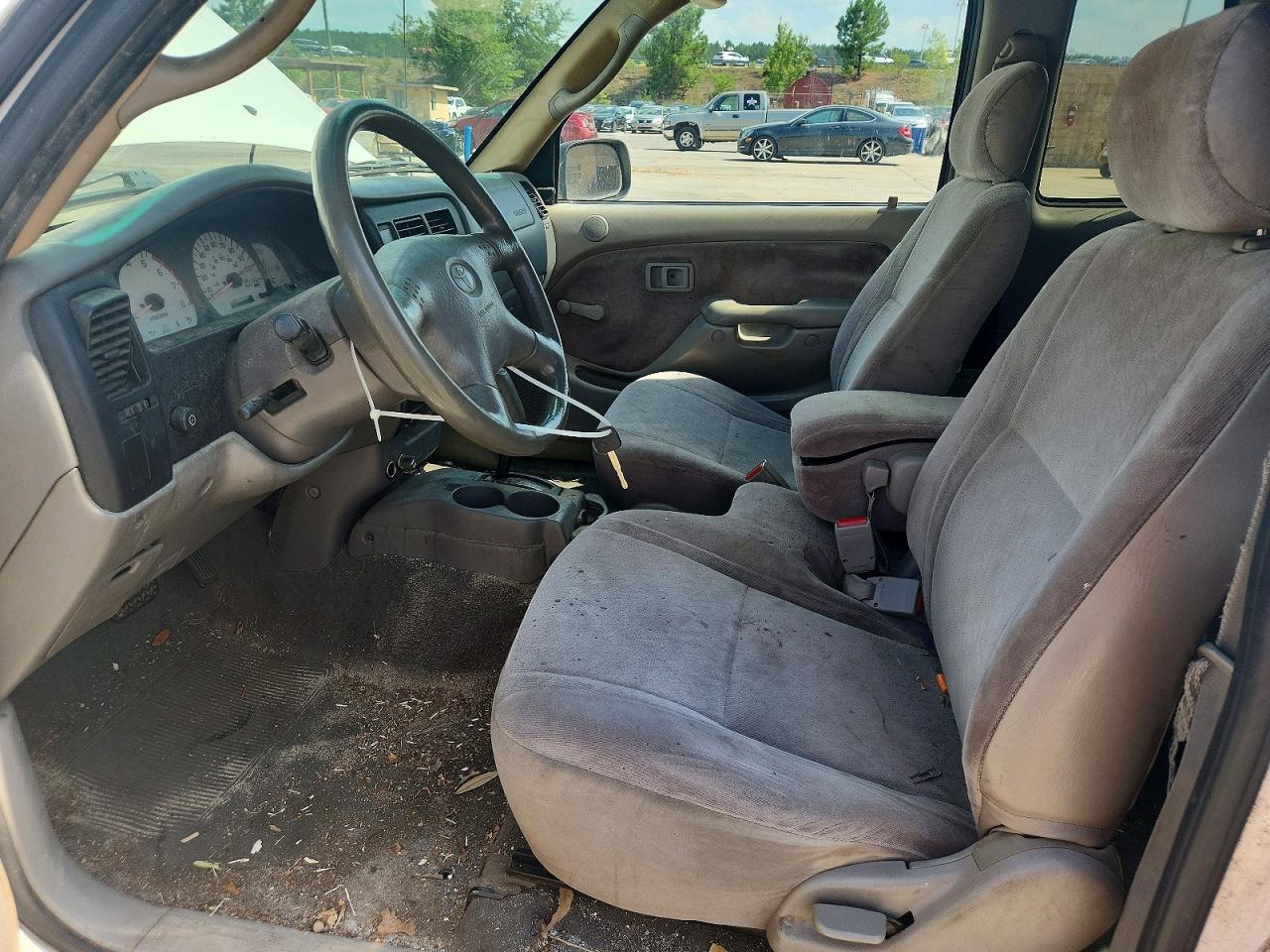 2002 TOYOTA TACOMA