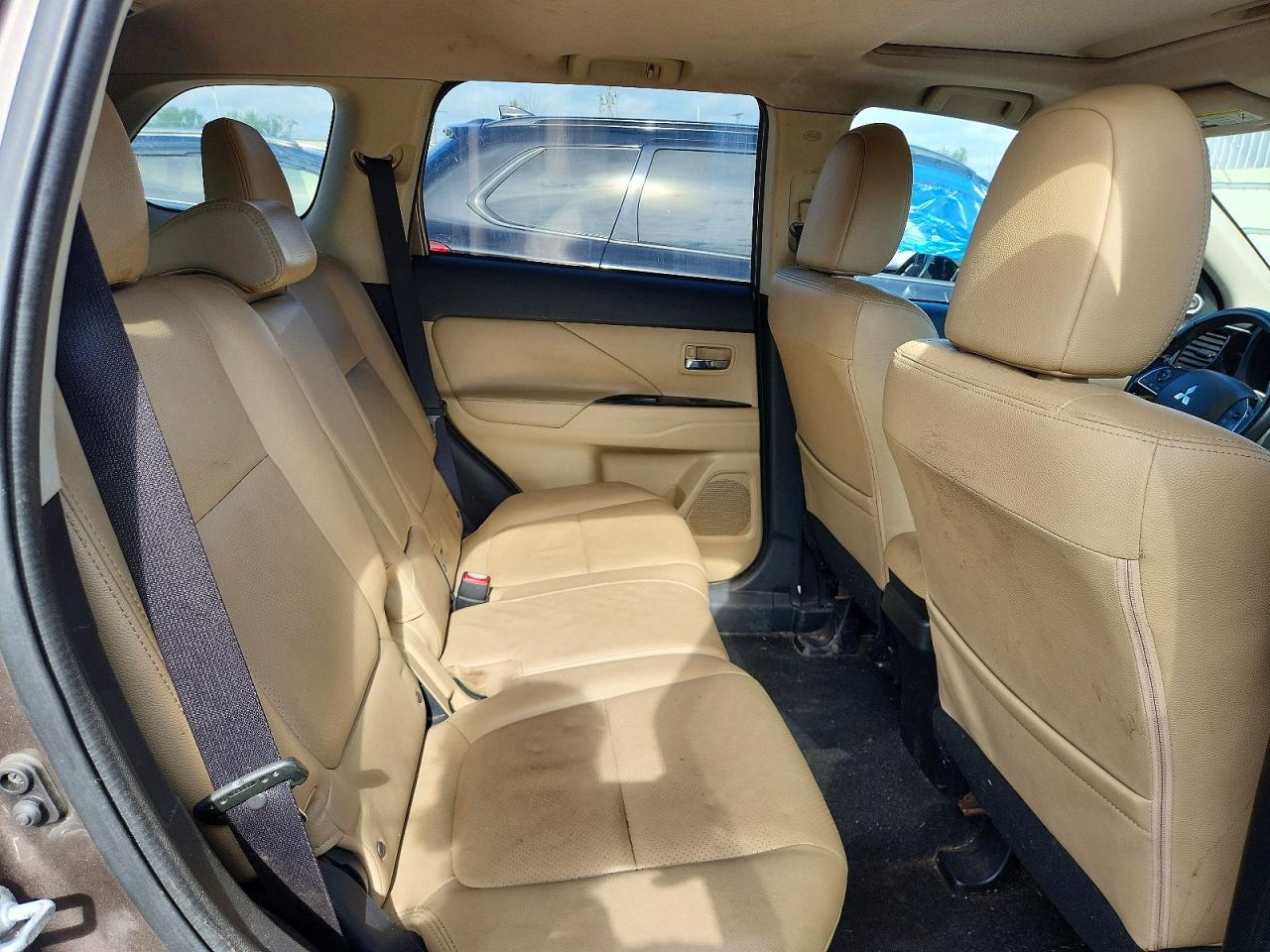 2017 MITSUBISHI OUTLANDER