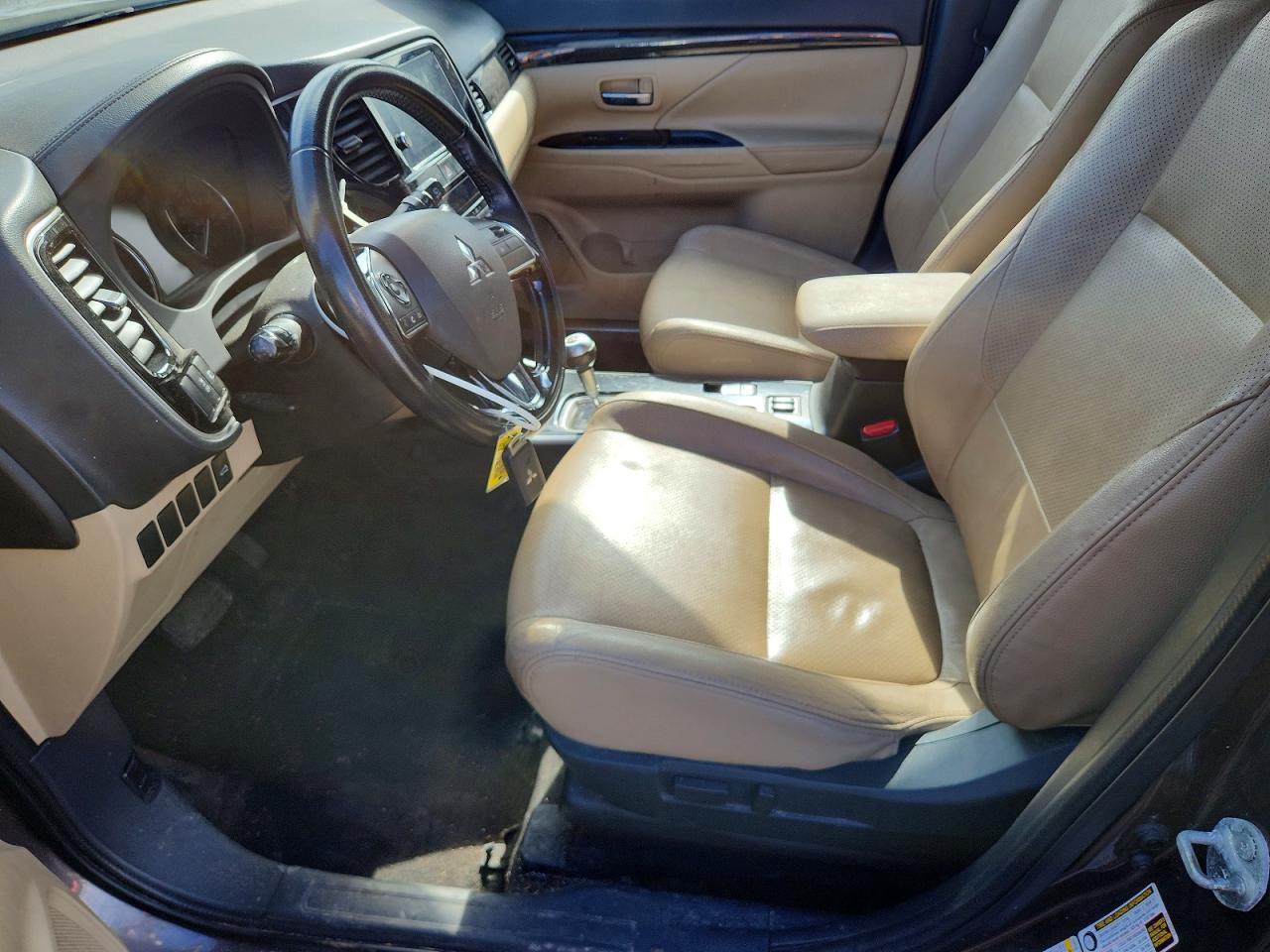 2017 MITSUBISHI OUTLANDER
