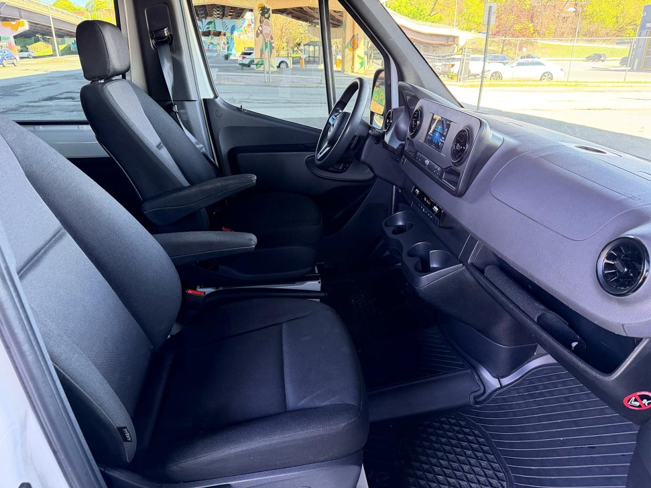 2023 MERCEDES-BENZ SPRINTER