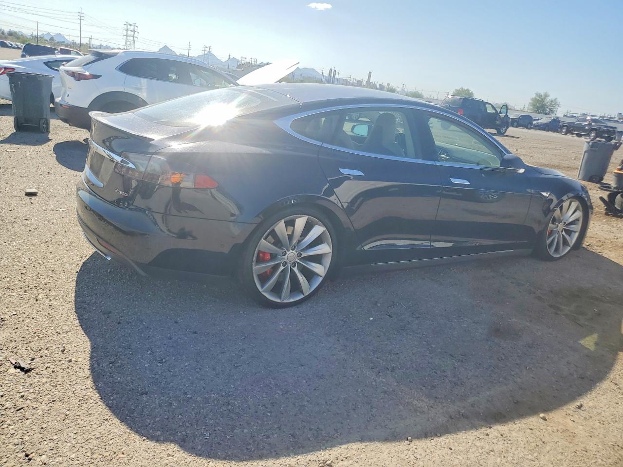 2015 TESLA MODEL S