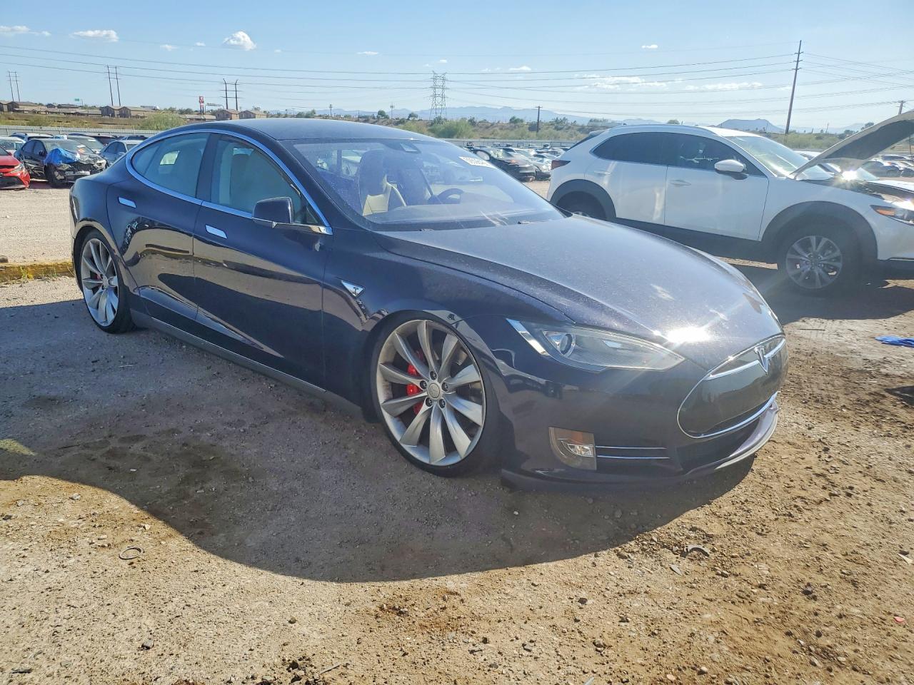 2015 TESLA MODEL S