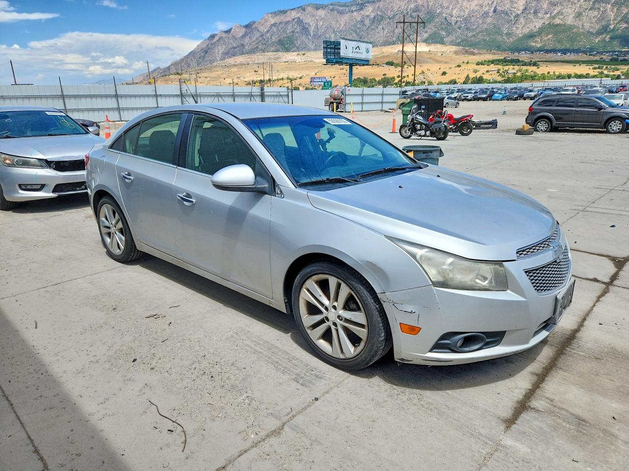 2013 CHEVROLET CRUZE