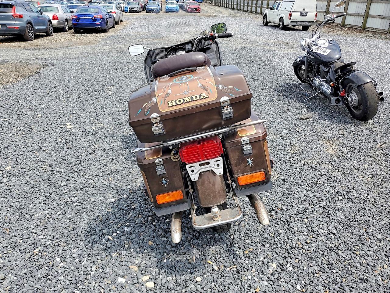 1982 HONDA GL CYCLE
