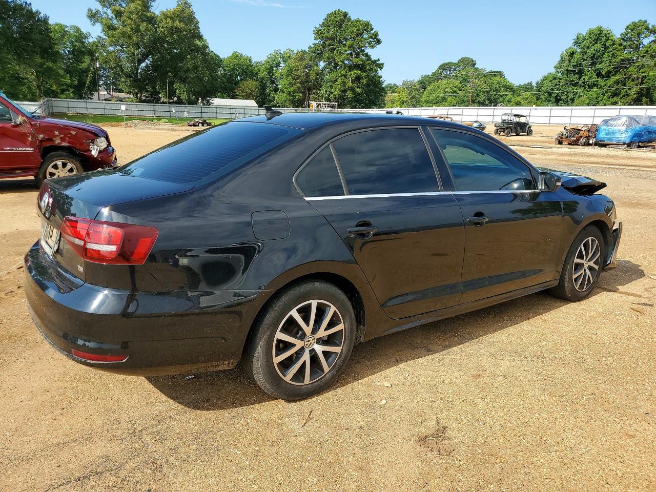 2017 VOLKSWAGEN JETTA