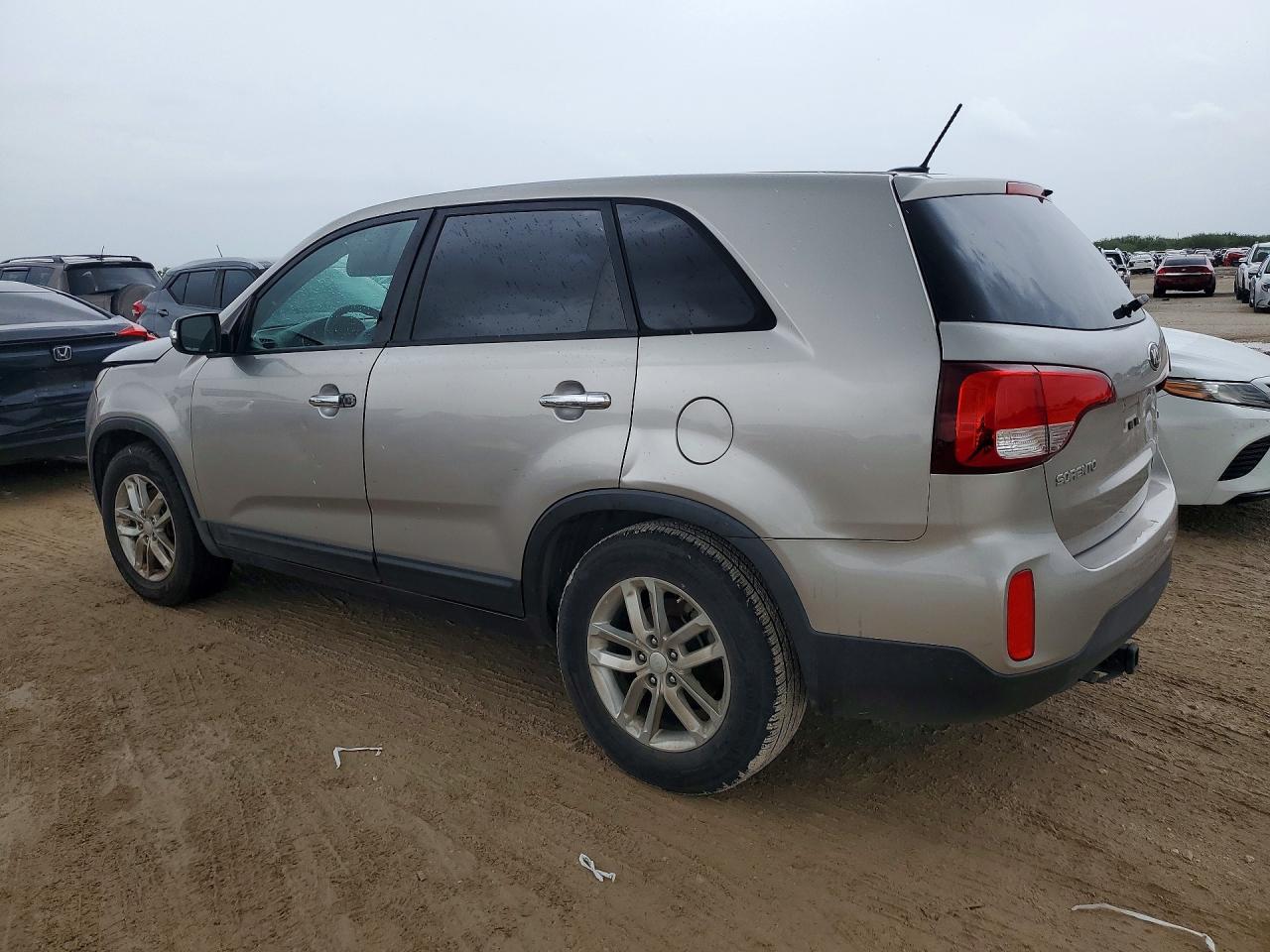 2015 KIA SORENTO