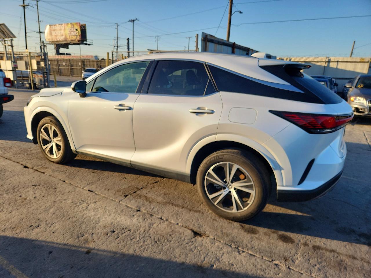 2024 LEXUS RX350