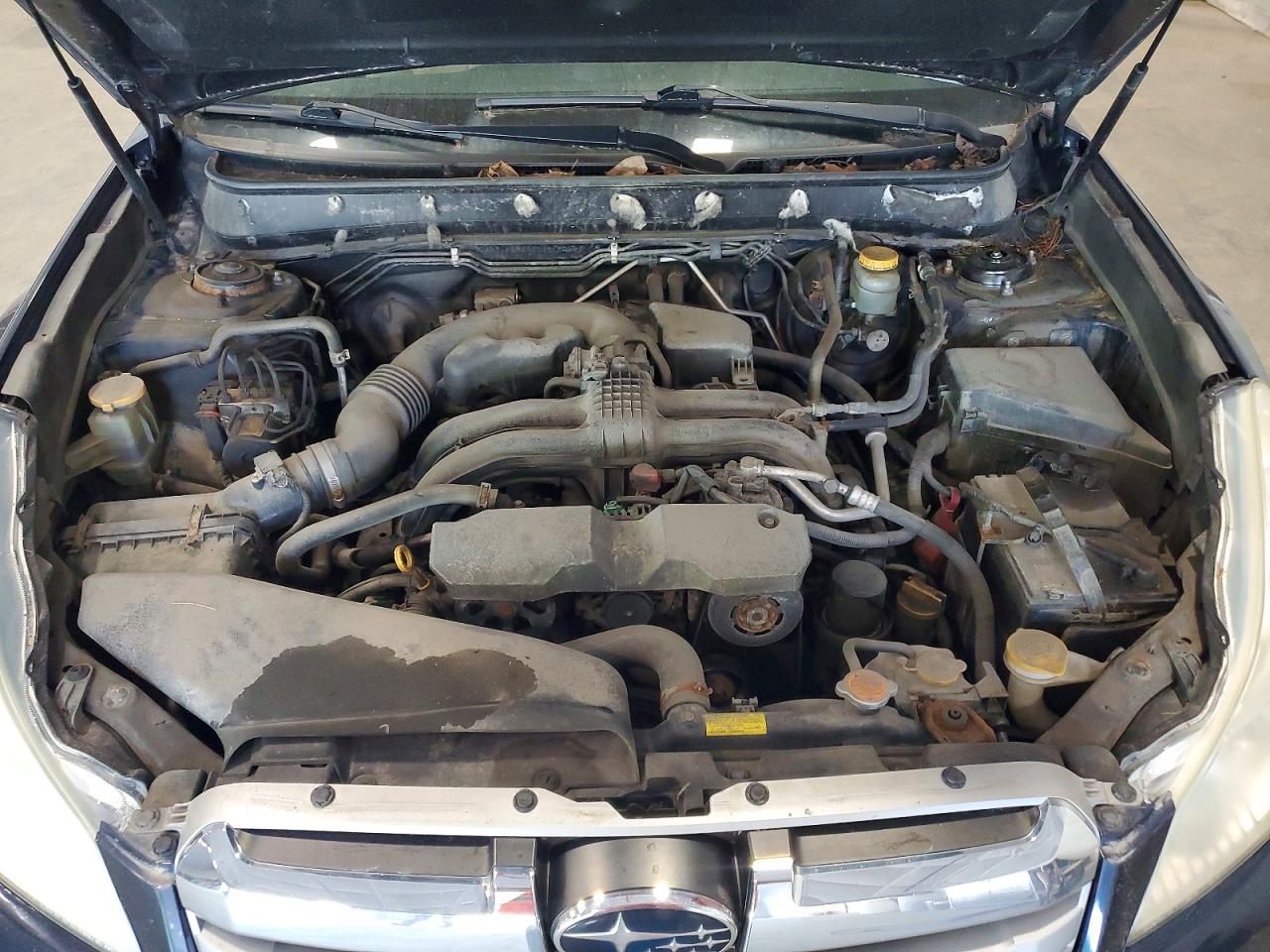 2013 SUBARU OUTBACK