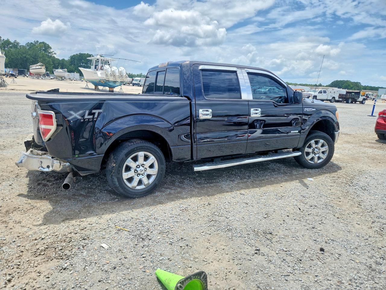 2014 FORD F150