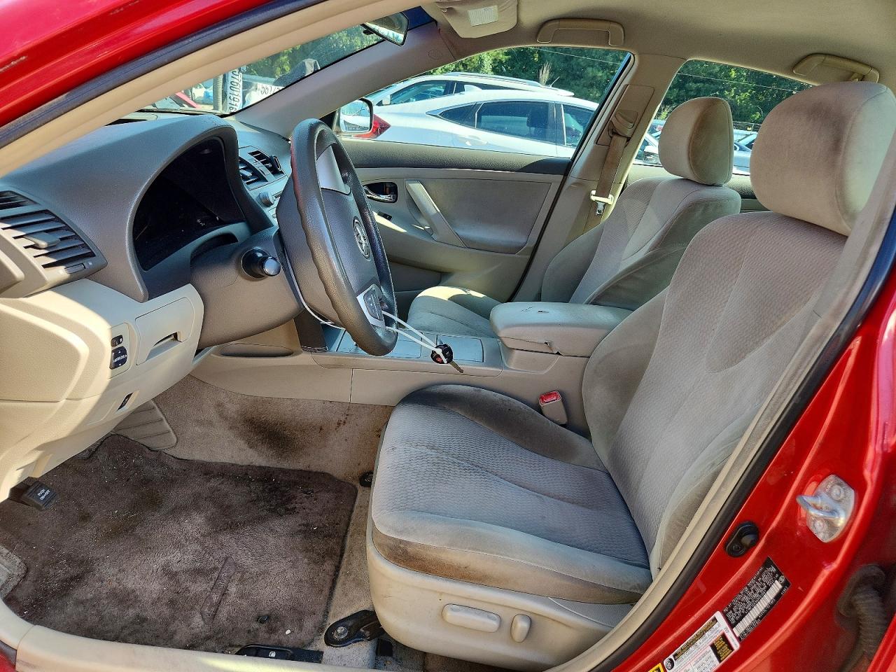 2010 TOYOTA CAMRY