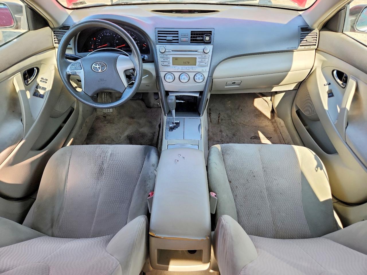 2010 TOYOTA CAMRY