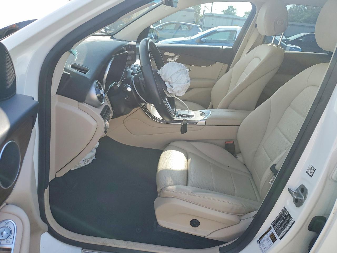 2022 MERCEDES-BENZ GLC-CLASS