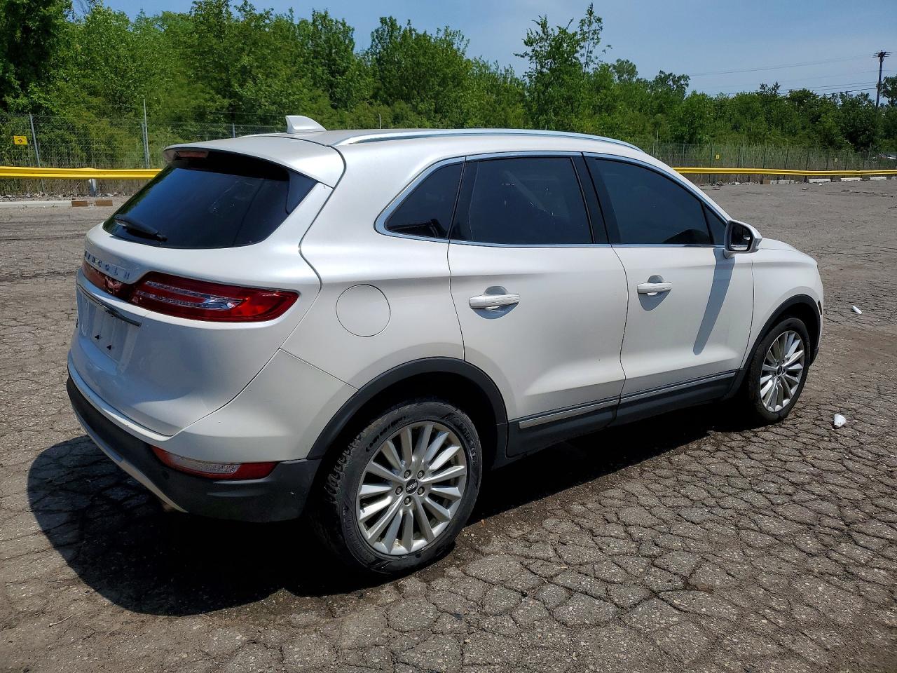 2019 LINCOLN MKZ