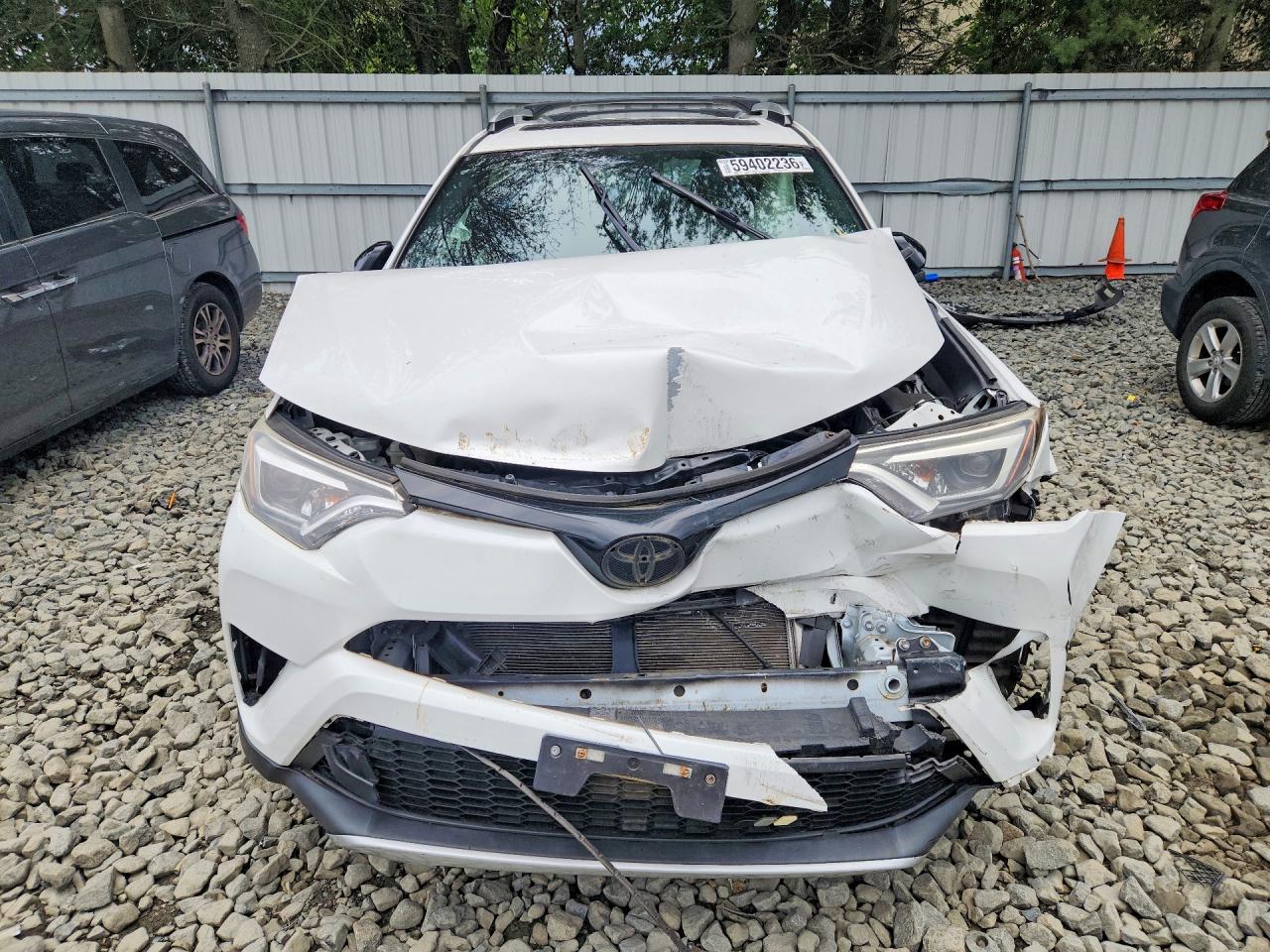 2016 TOYOTA RAV4