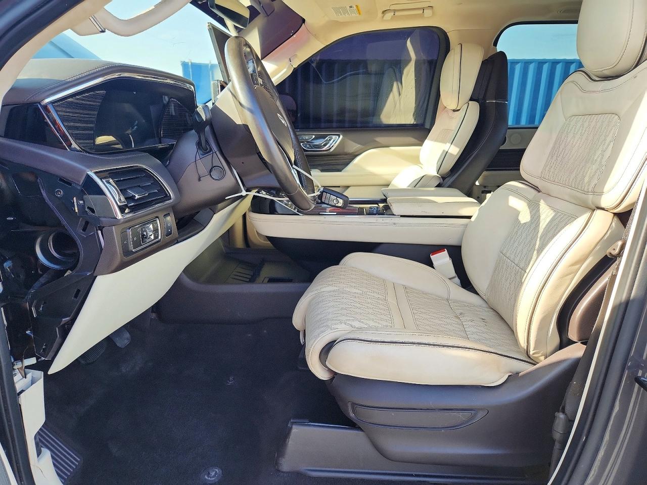 2023 LINCOLN NAVIGATOR