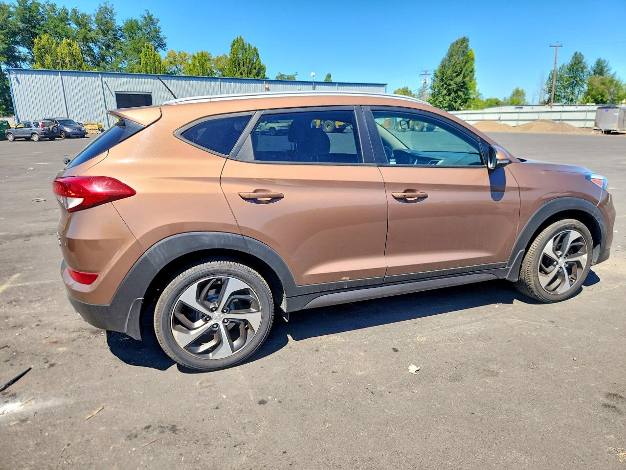 2016 HYUNDAI TUCSON