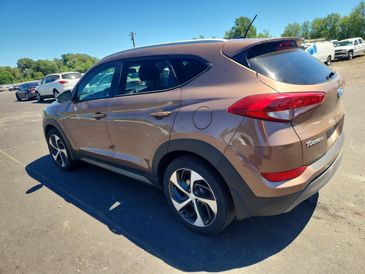 2016 HYUNDAI TUCSON