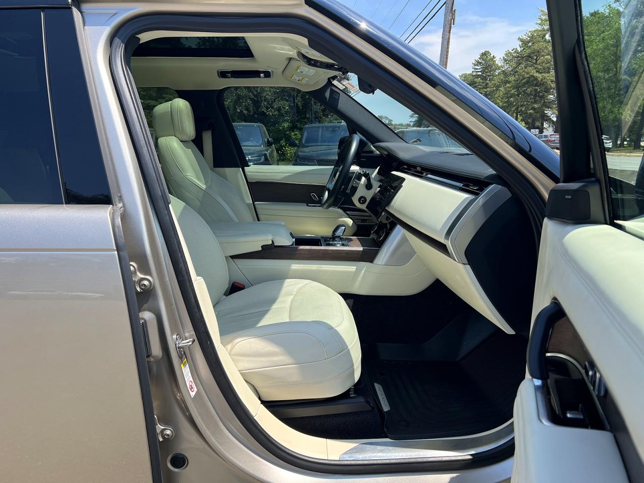 2023 LAND ROVER RANGEROVER