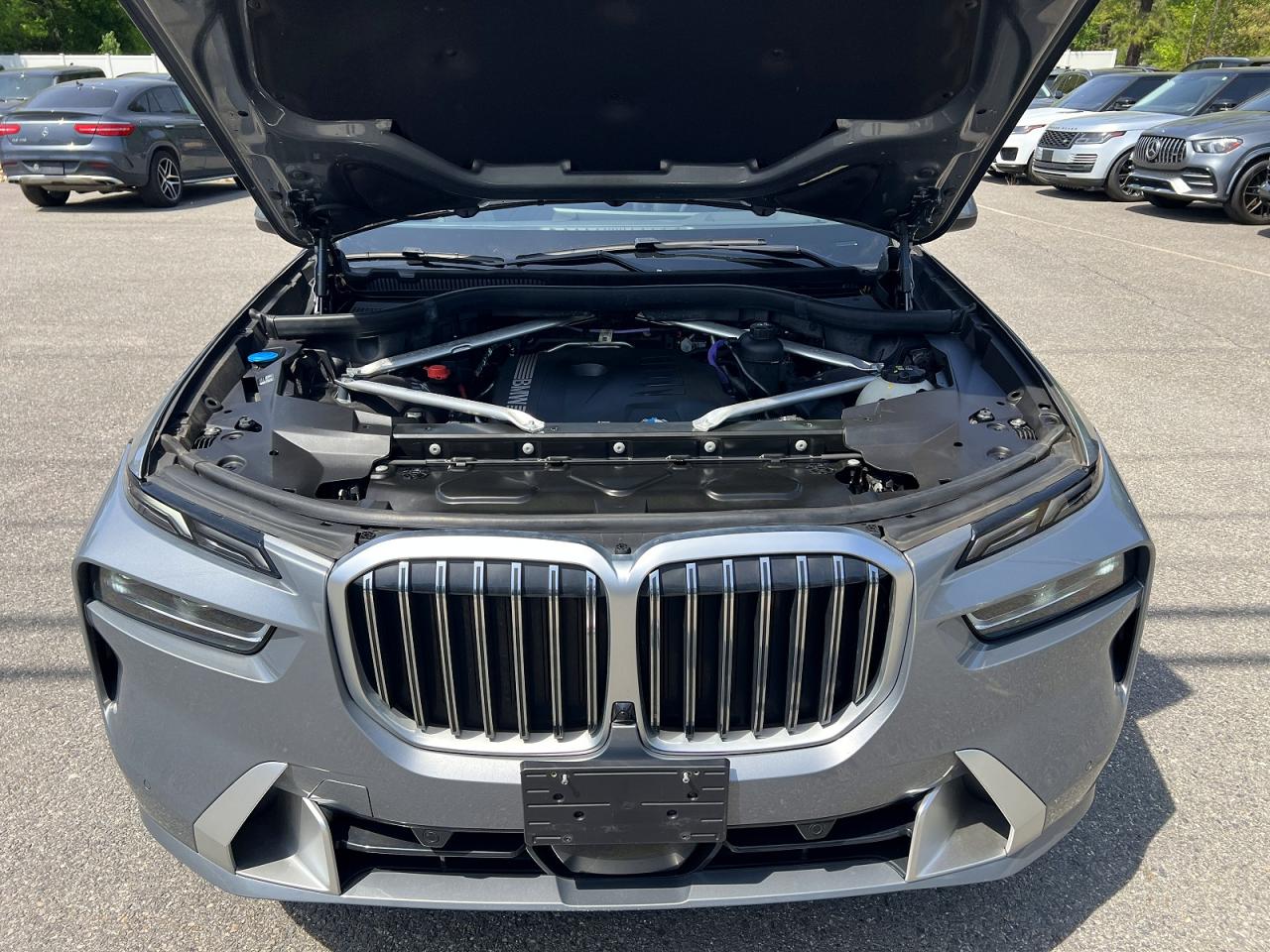 2024 BMW X7