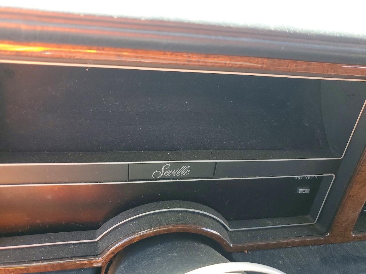 1990 CADILLAC SEVILLE
