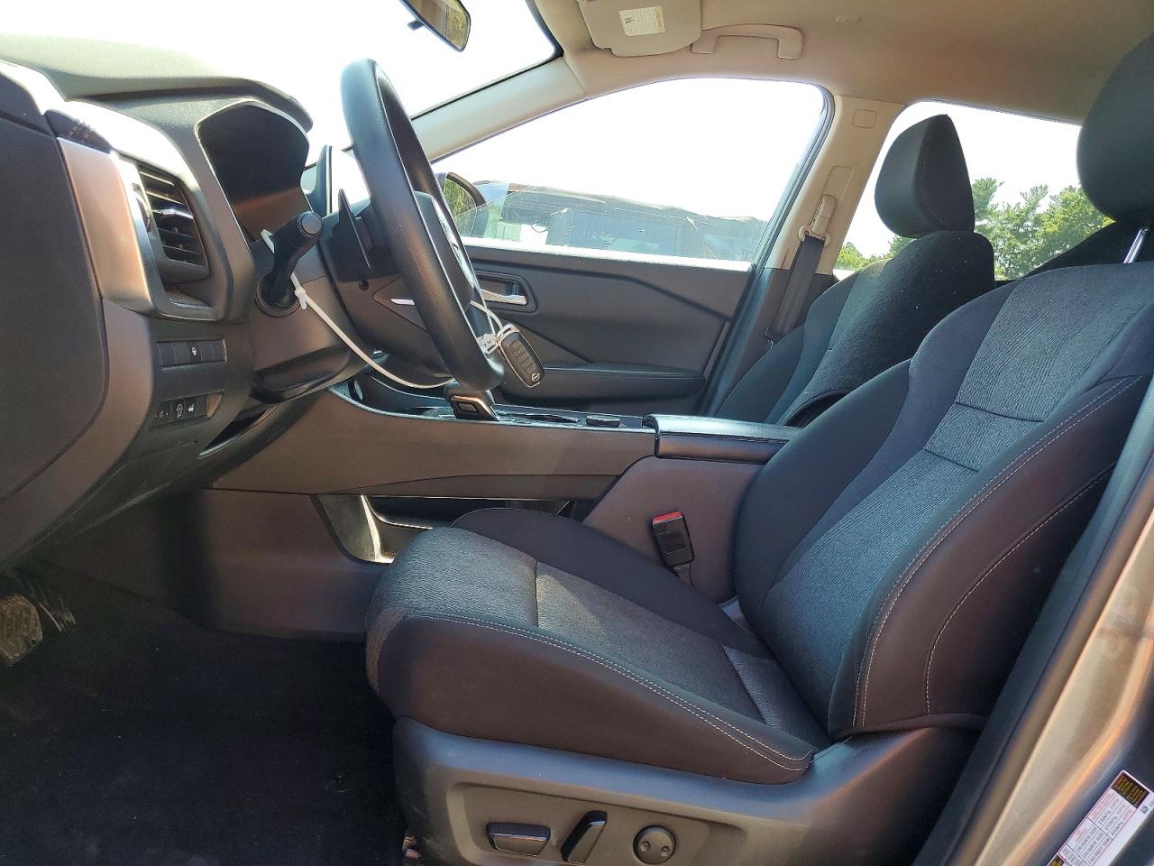 2024 NISSAN ROGUE