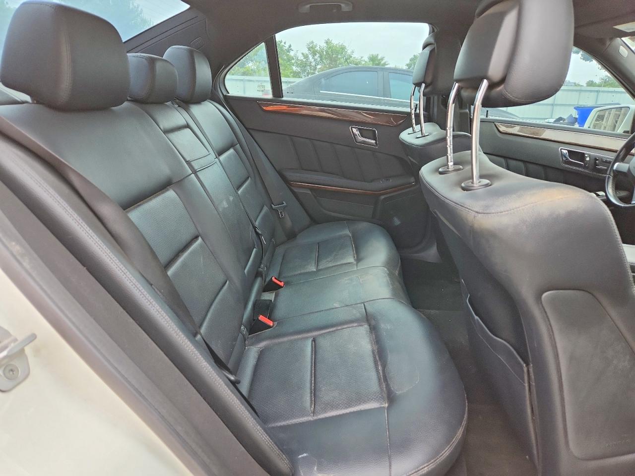 2011 MERCEDES-BENZ E-CLASS