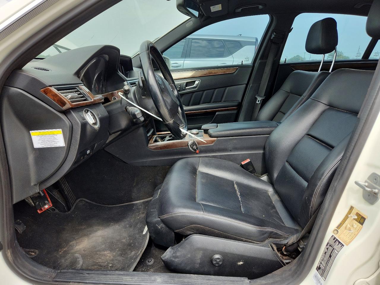 2011 MERCEDES-BENZ E-CLASS