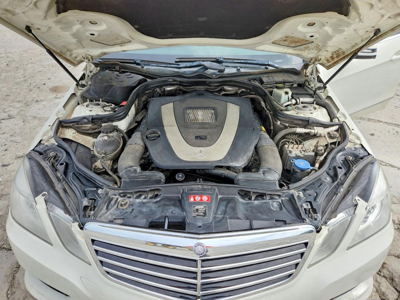 2011 MERCEDES-BENZ E-CLASS