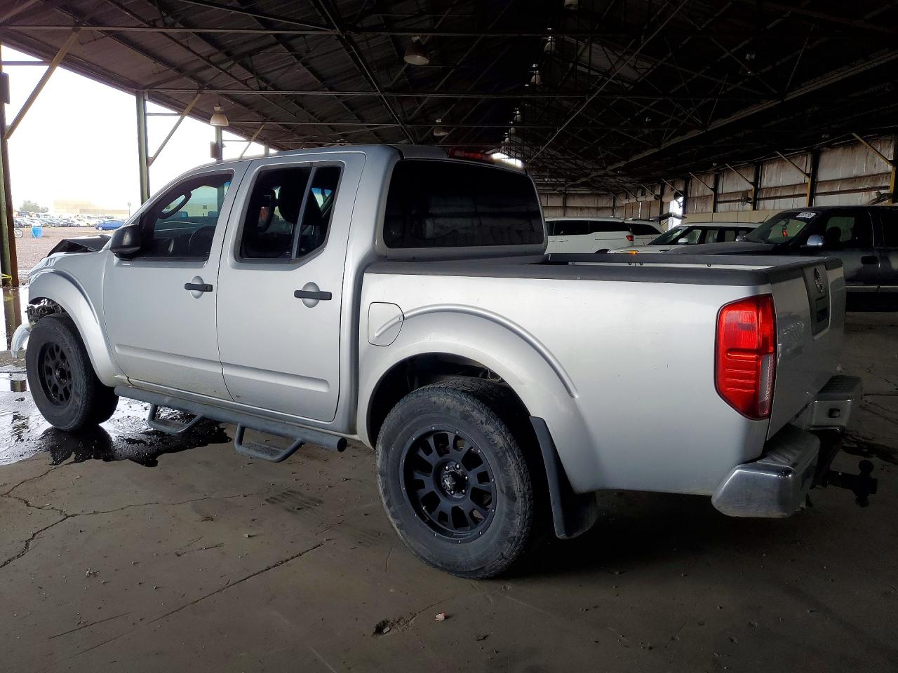 2011 NISSAN FRONTIER