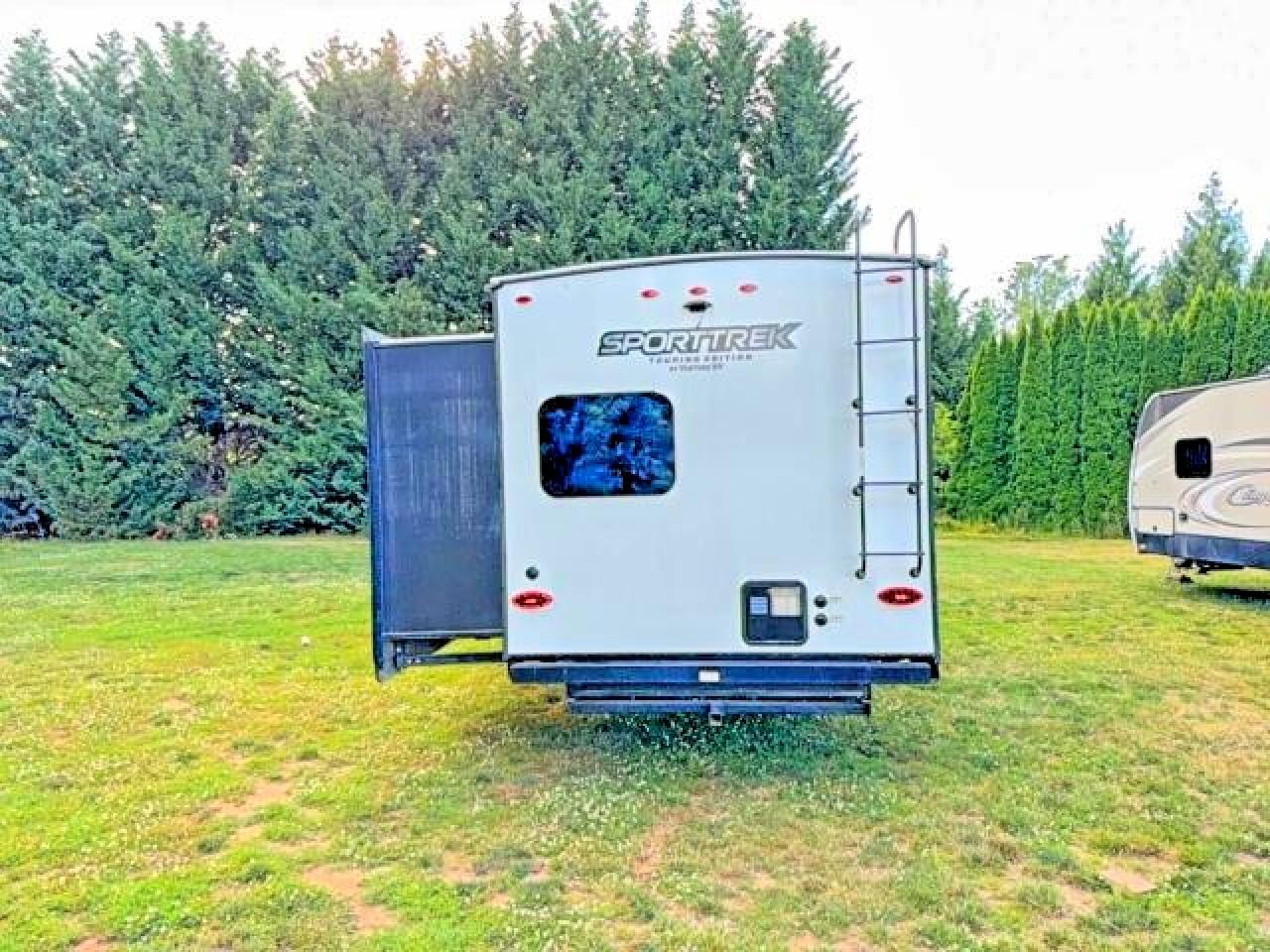 2021 VENTURE RECREATION