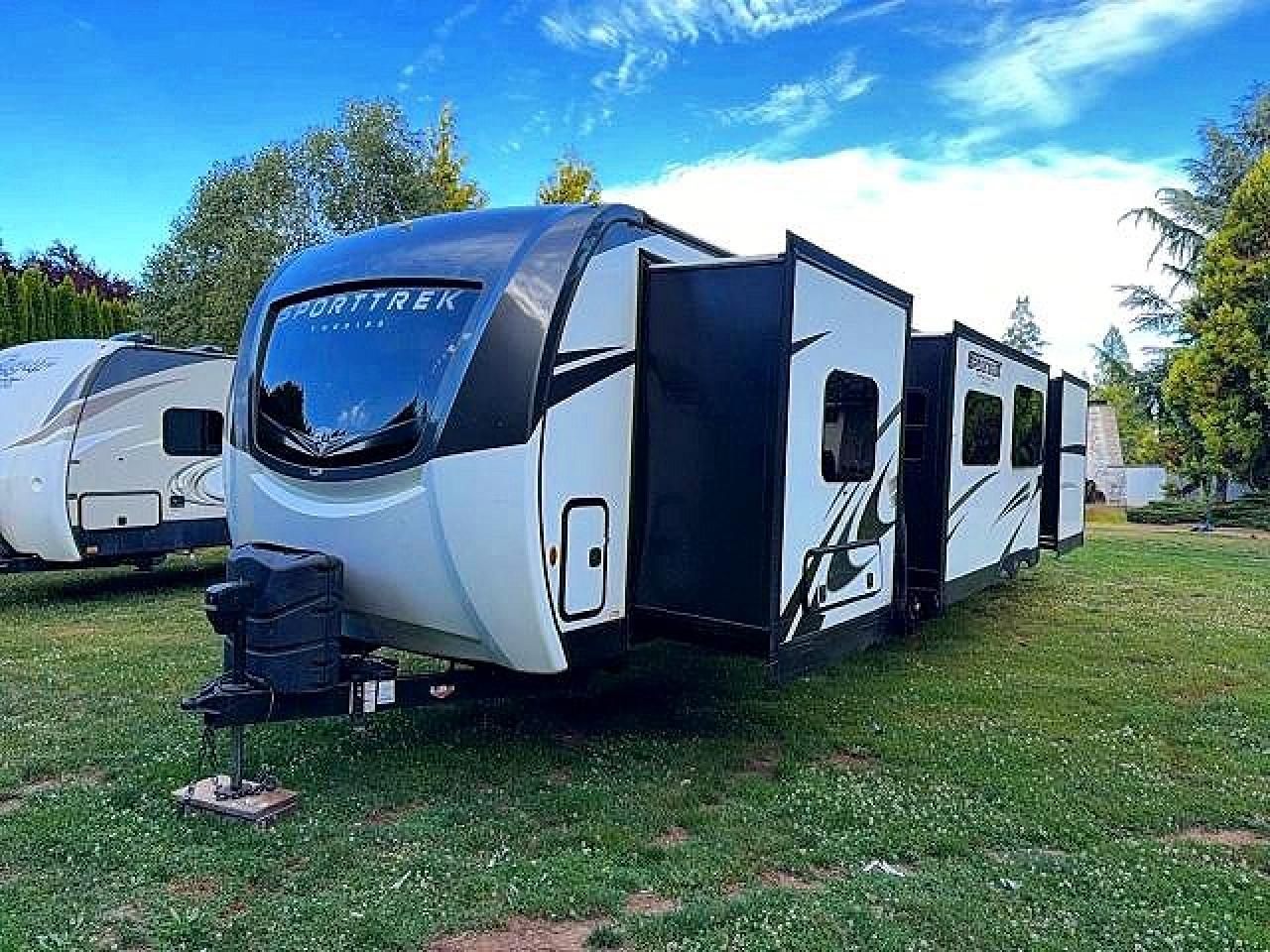 2021 VENTURE RECREATION