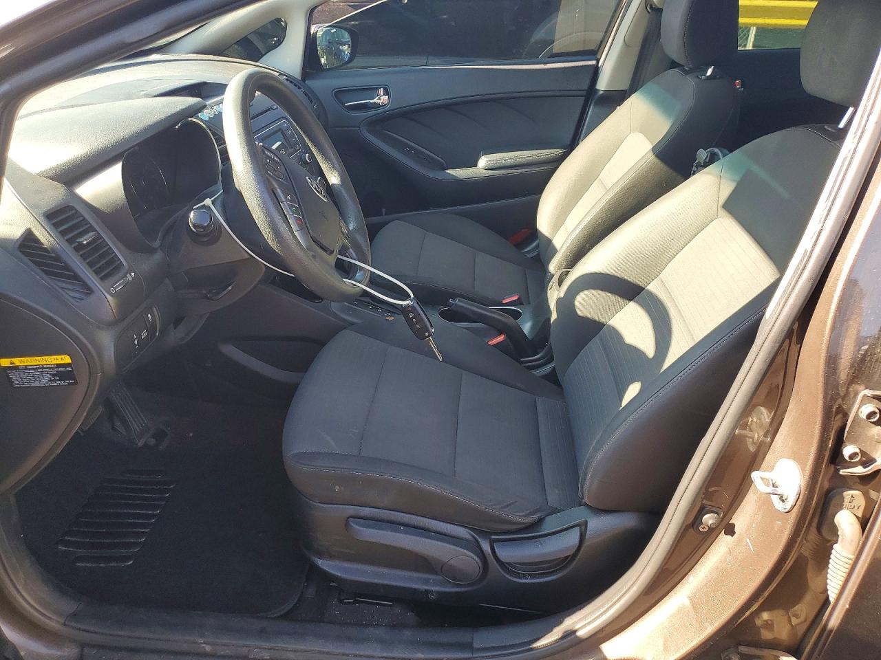 2015 KIA FORTE