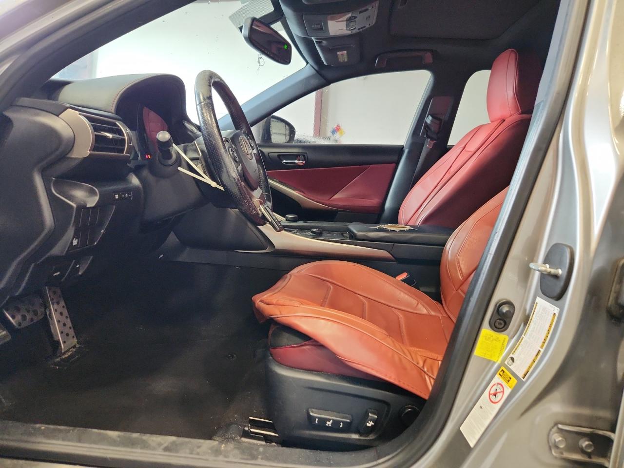 2015 LEXUS IS