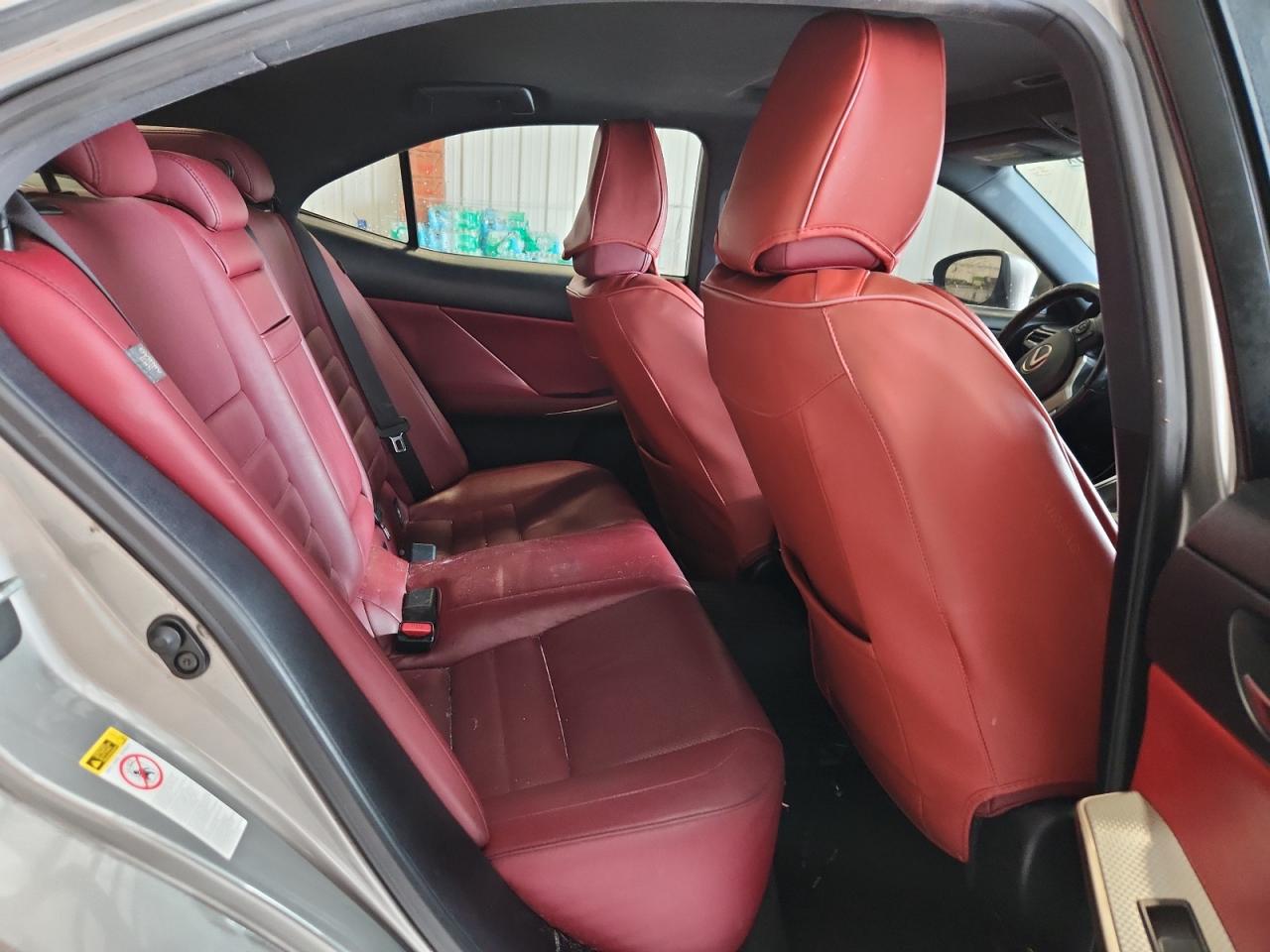 2015 LEXUS IS