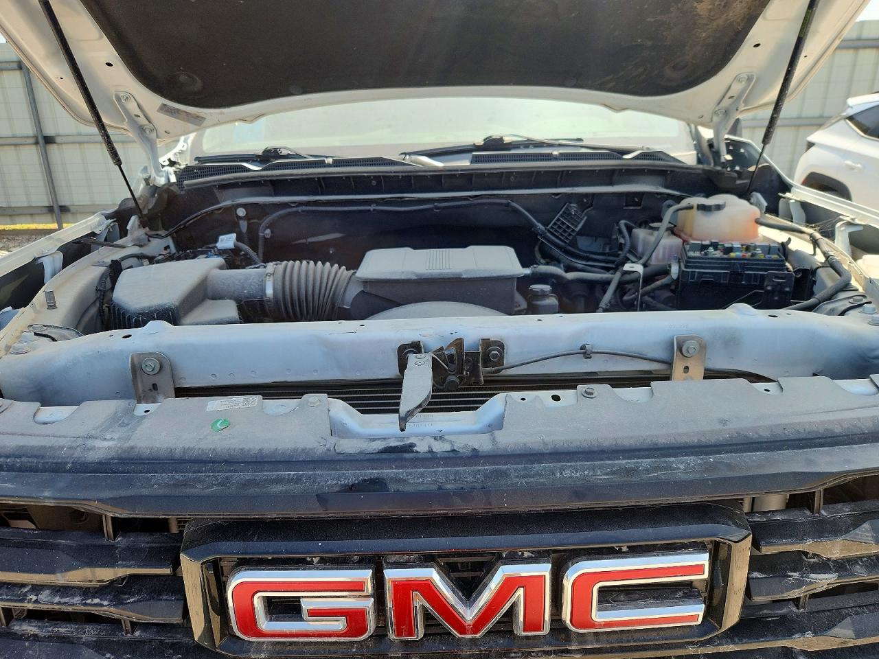 2024 GMC SIERRA