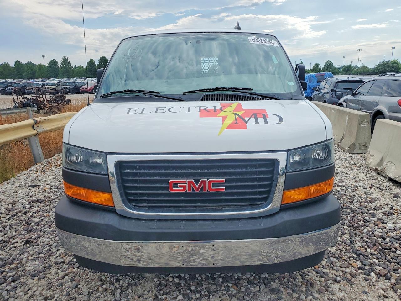 2023 GMC SAVANA