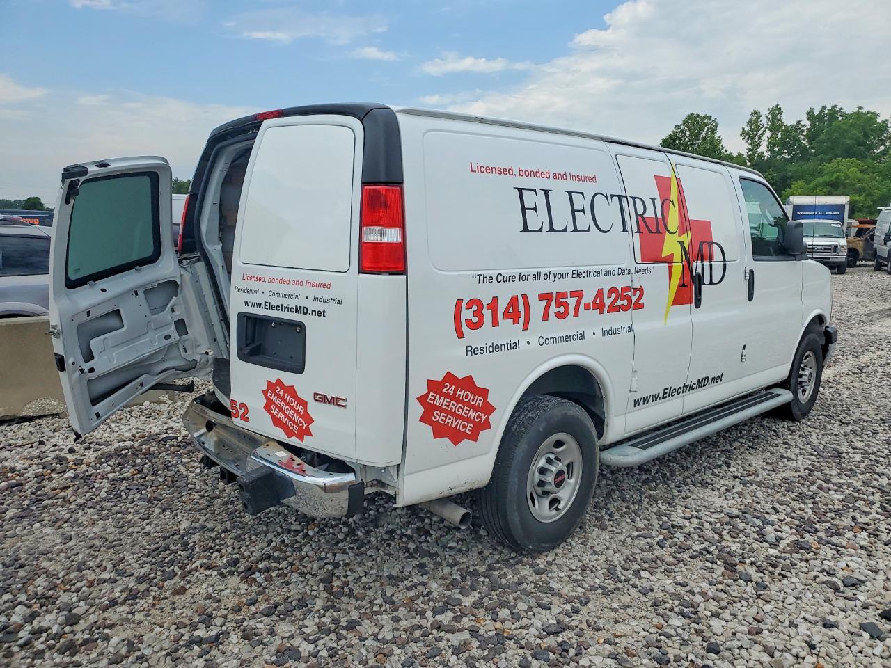 2023 GMC SAVANA